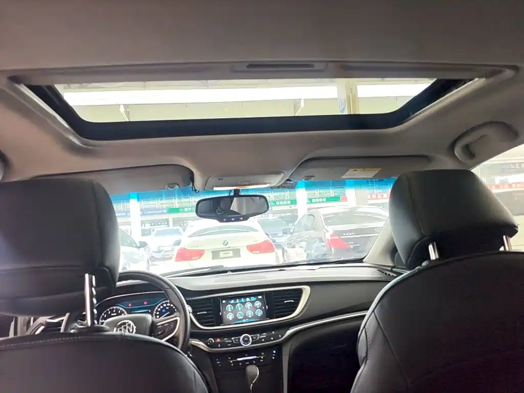 Buick Excelle — миниатюра 18