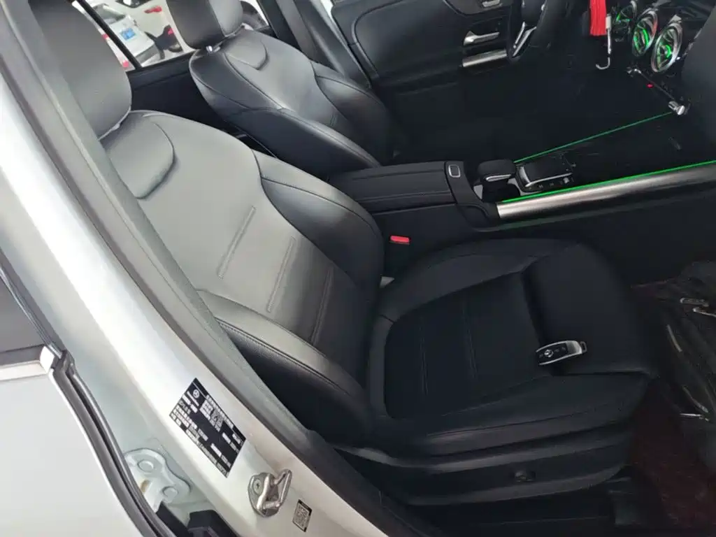 Mercedes-Benz GLA — миниатюра 25