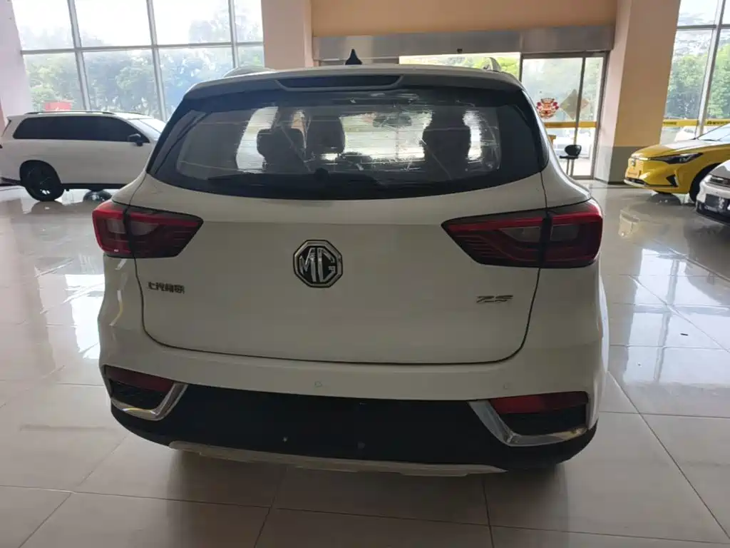 MG ZS — миниатюра 6