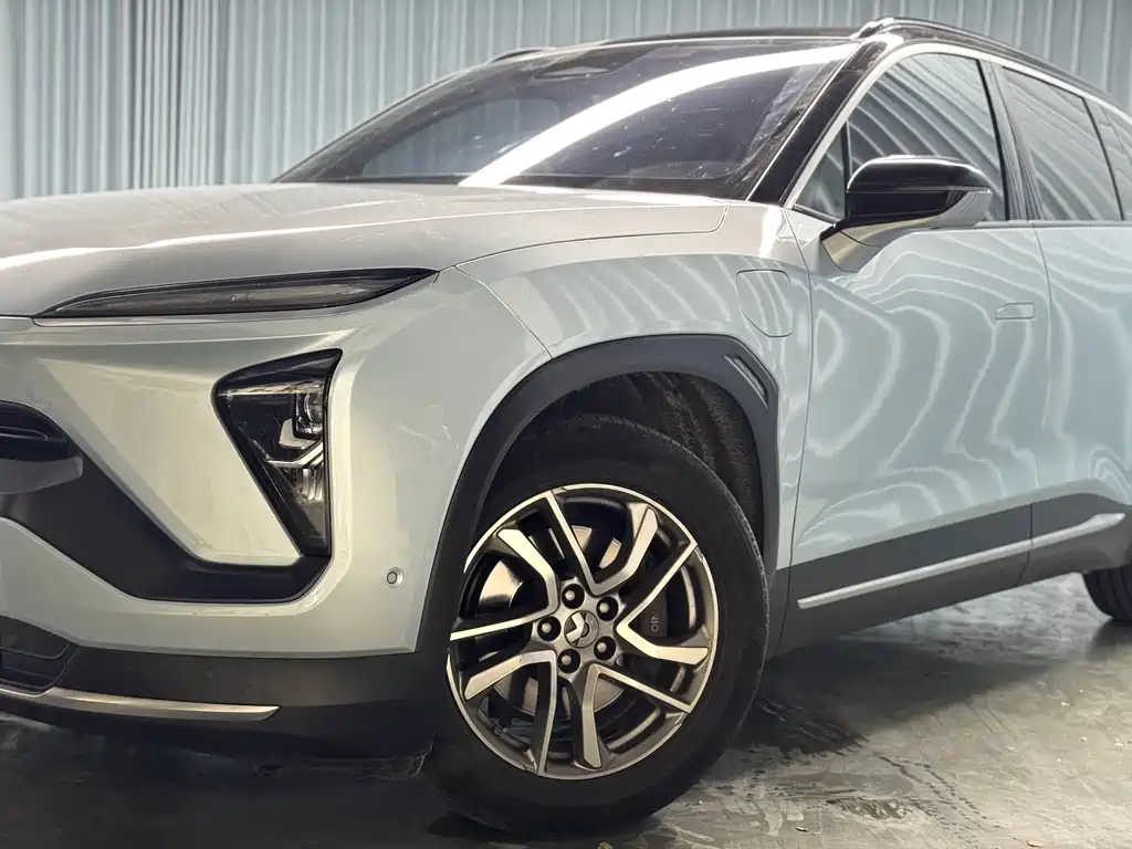 NIO ES6 — миниатюра 2
