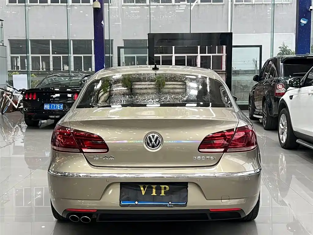Volkswagen FAW - Passat CC CC 2016 1.8TSI Luxury