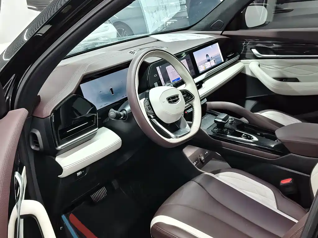 Geely Xingyue L — миниатюра 4