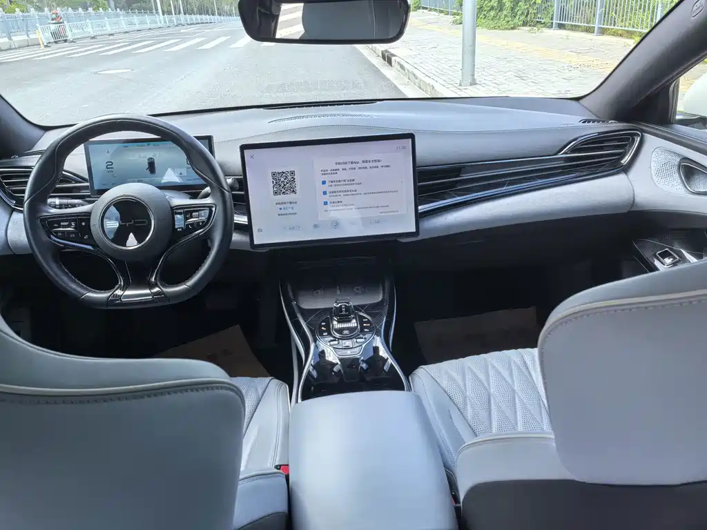 BYD Seal — миниатюра 8