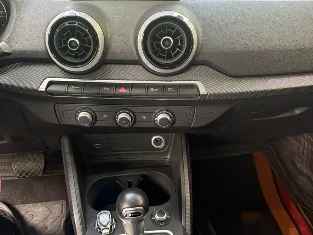 Audi Q2L — миниатюра 14