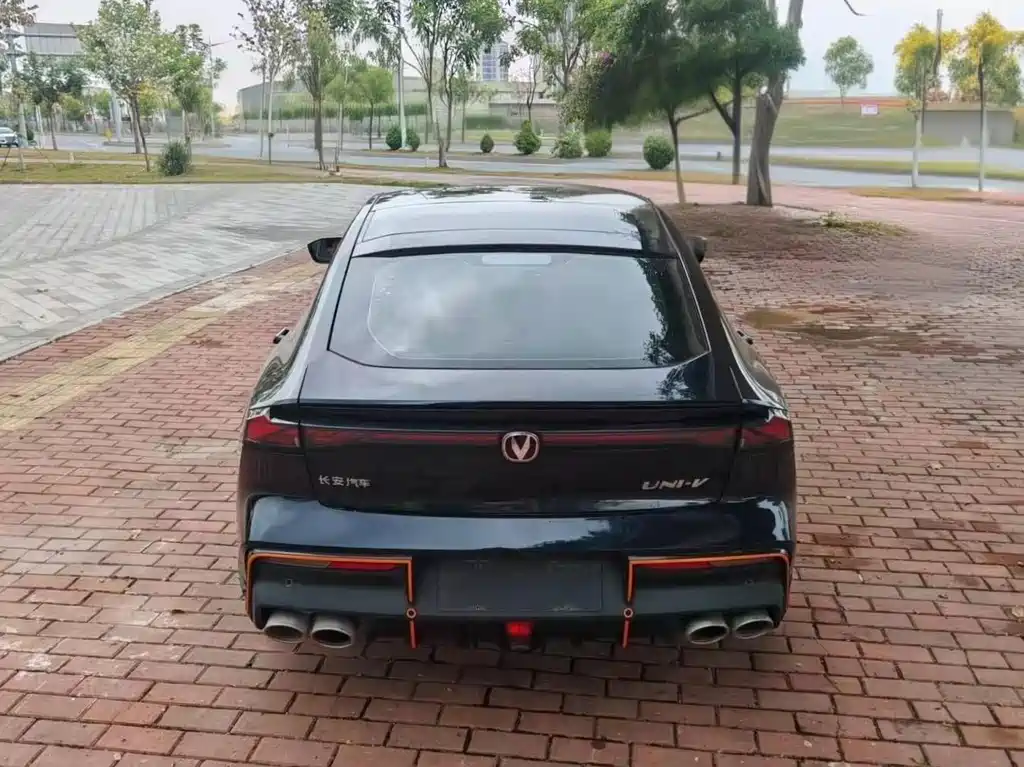 Changan UNI-V — миниатюра 8