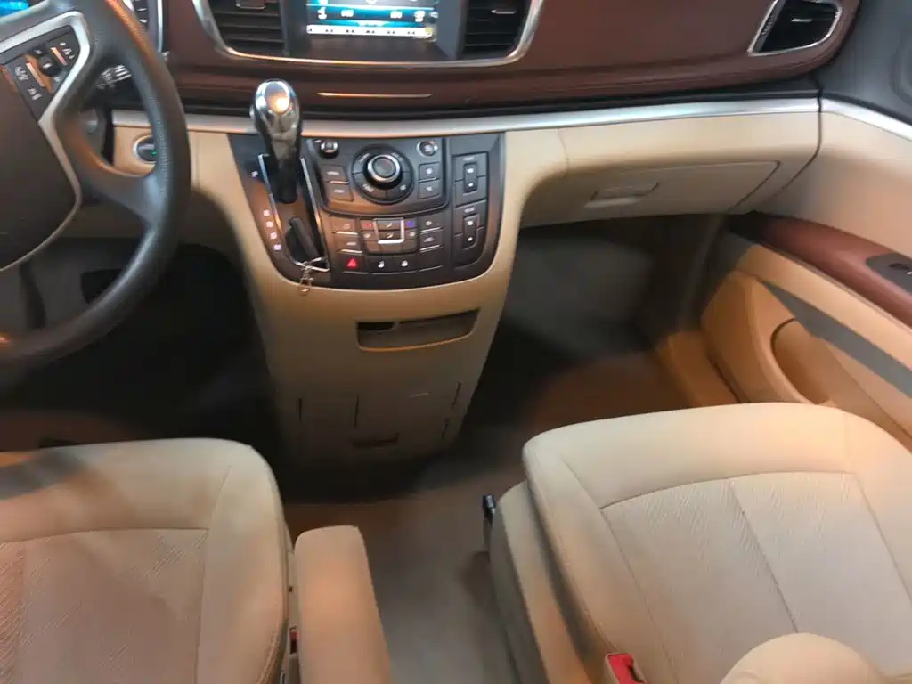 Buick GL8 — миниатюра 14