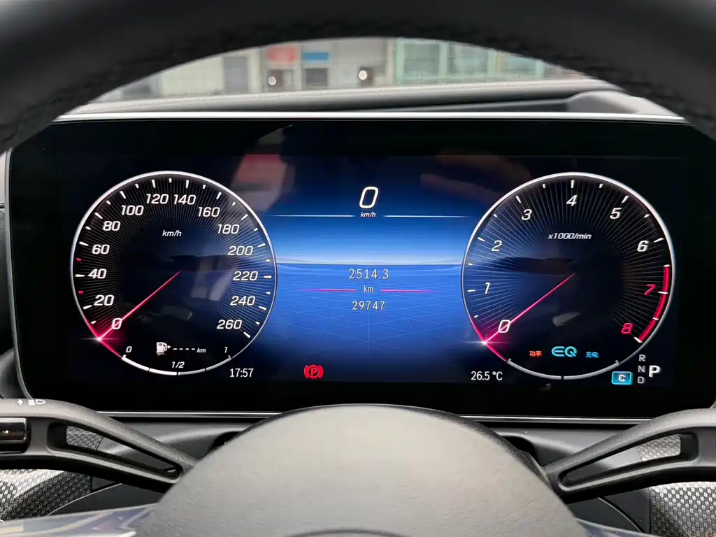 Mercedes-Benz C-Class — миниатюра 12