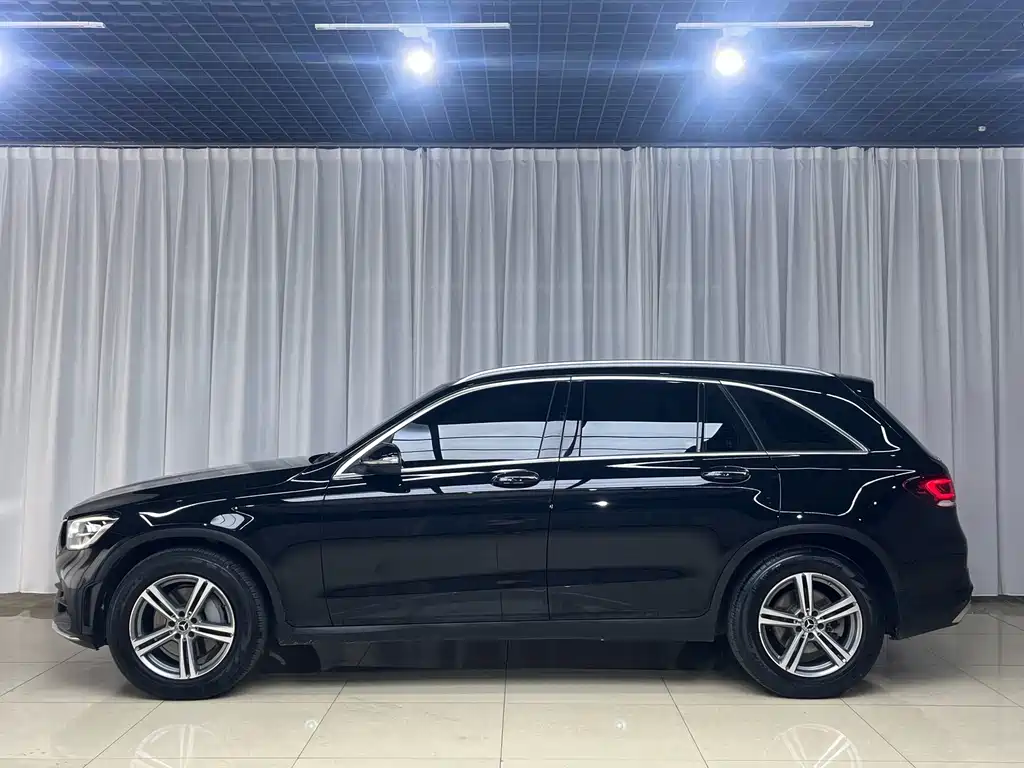 Mercedes-Benz GLC — миниатюра 4