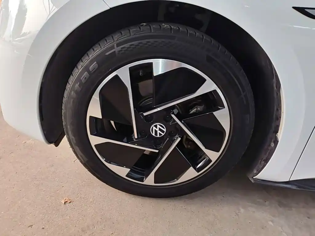 Volkswagen ID.3 — миниатюра 23