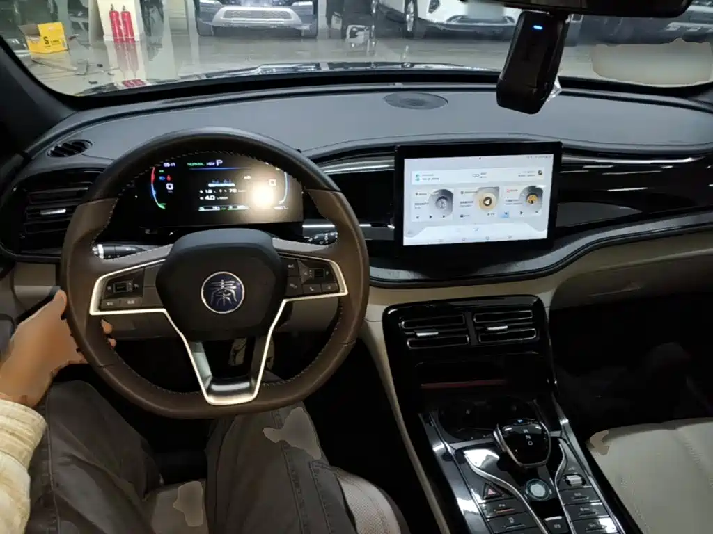 BYD Qin PLUS — миниатюра 10