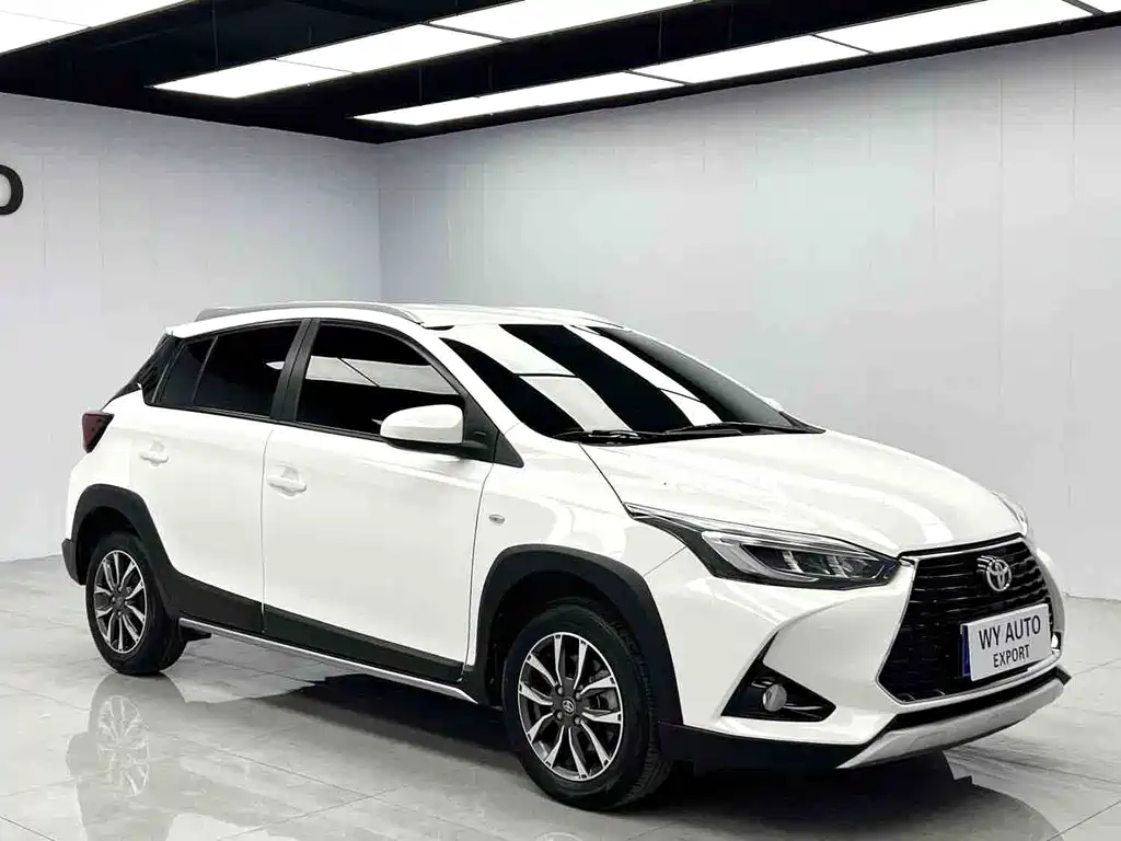 Toyota Yaris L — миниатюра 3