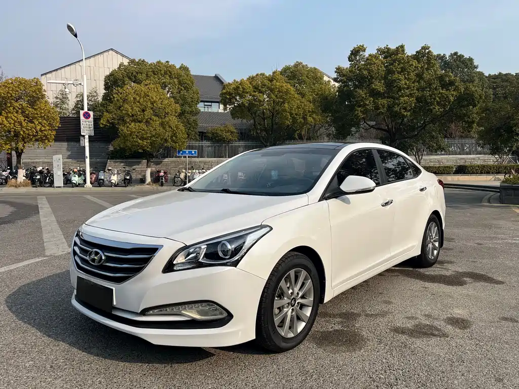 Купить Hyundai Mistra