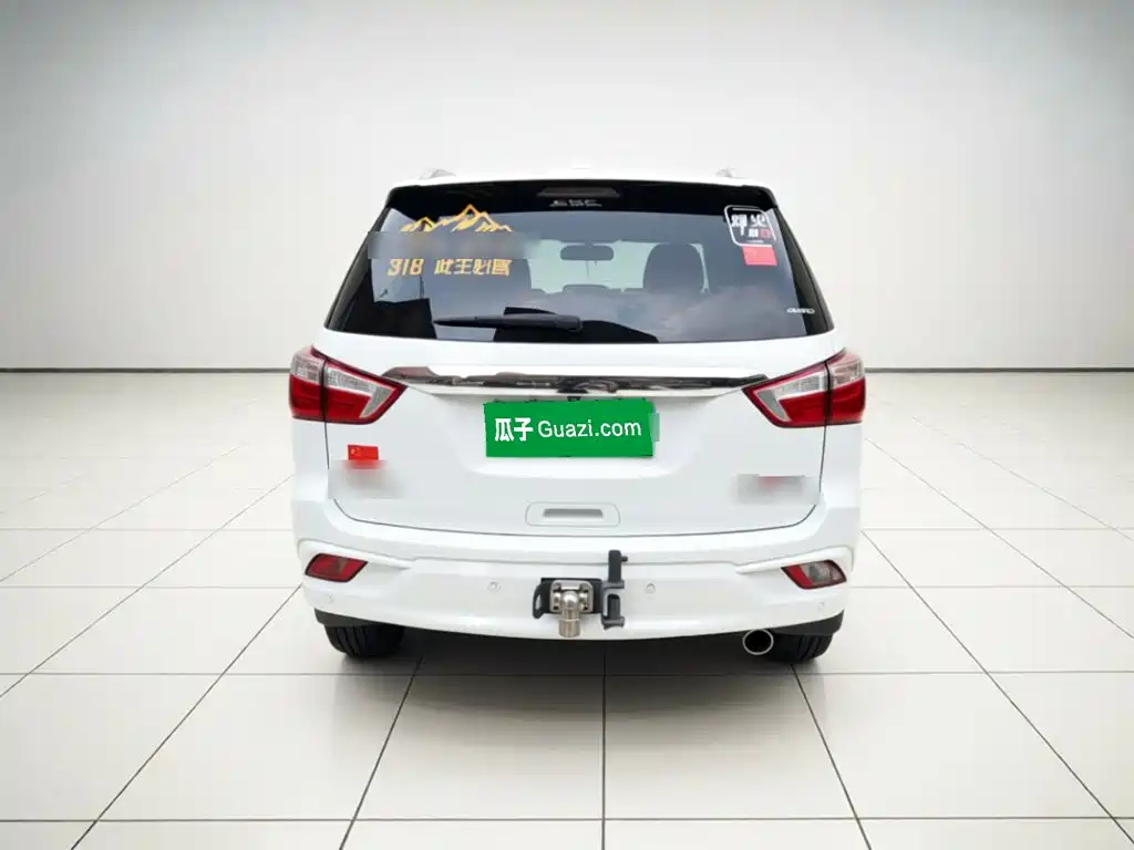 Isuzu MU-X — миниатюра 5