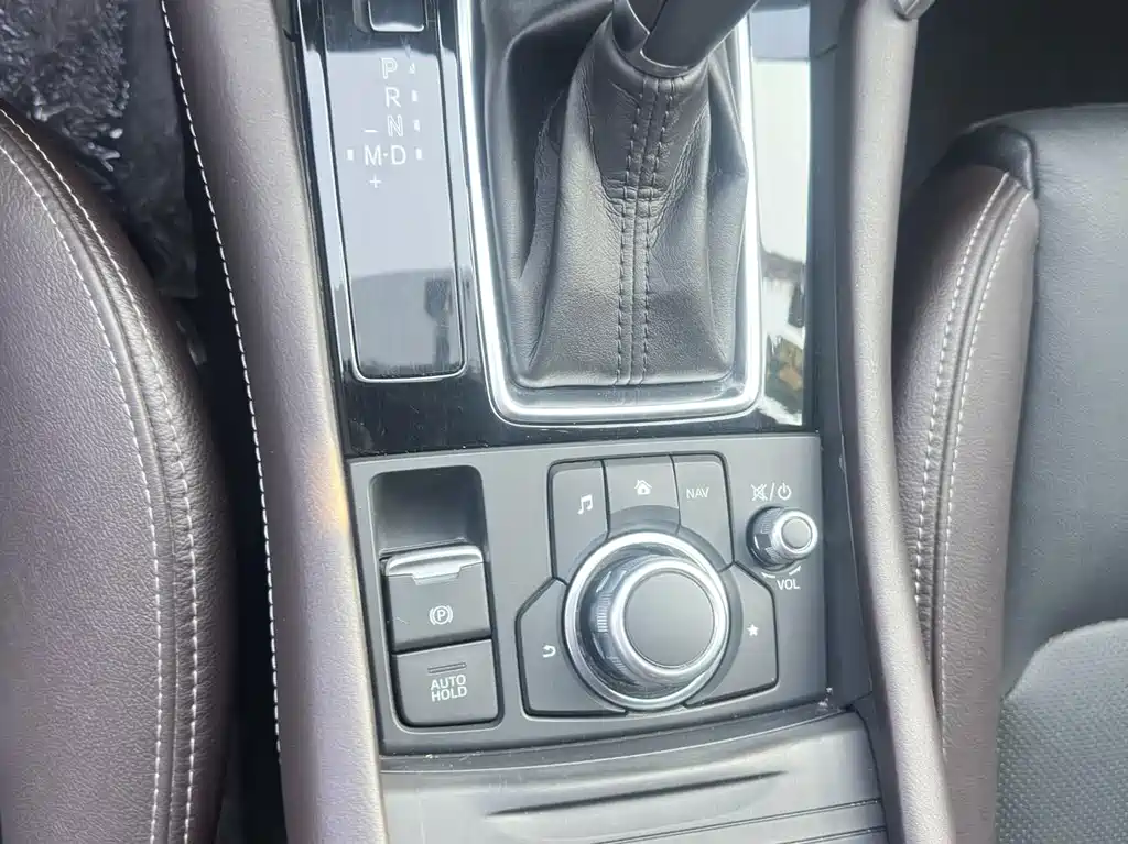 Mazda CX-4 — миниатюра 10