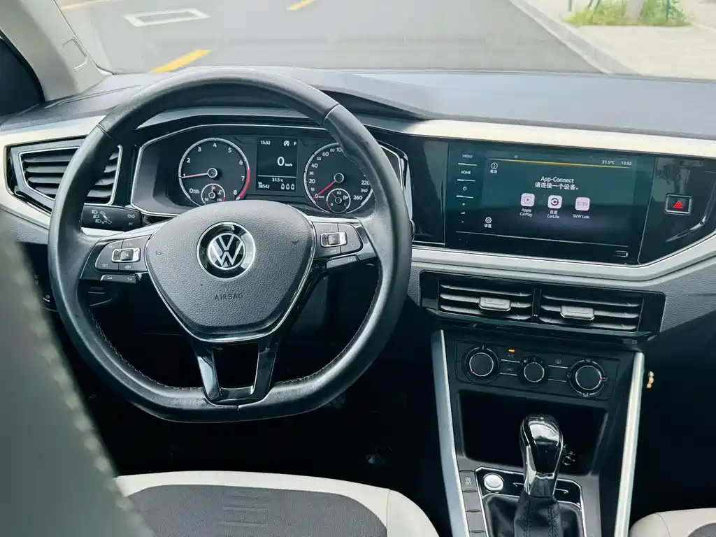 Volkswagen Polo — миниатюра 5