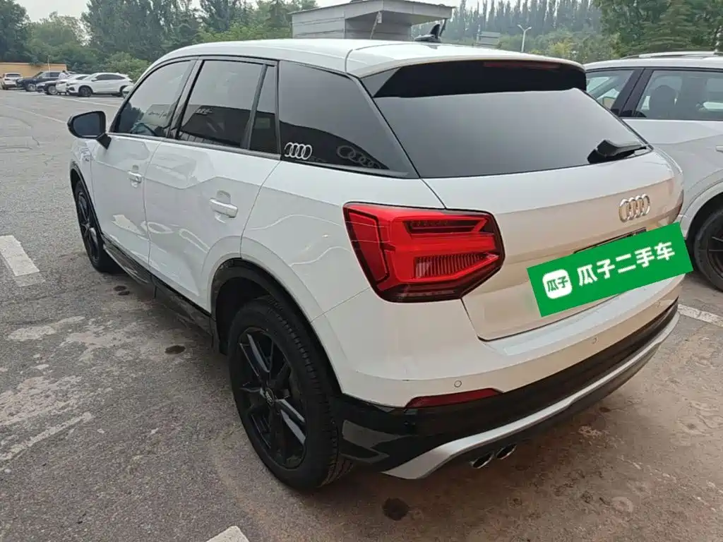 Audi Q2L — миниатюра 5