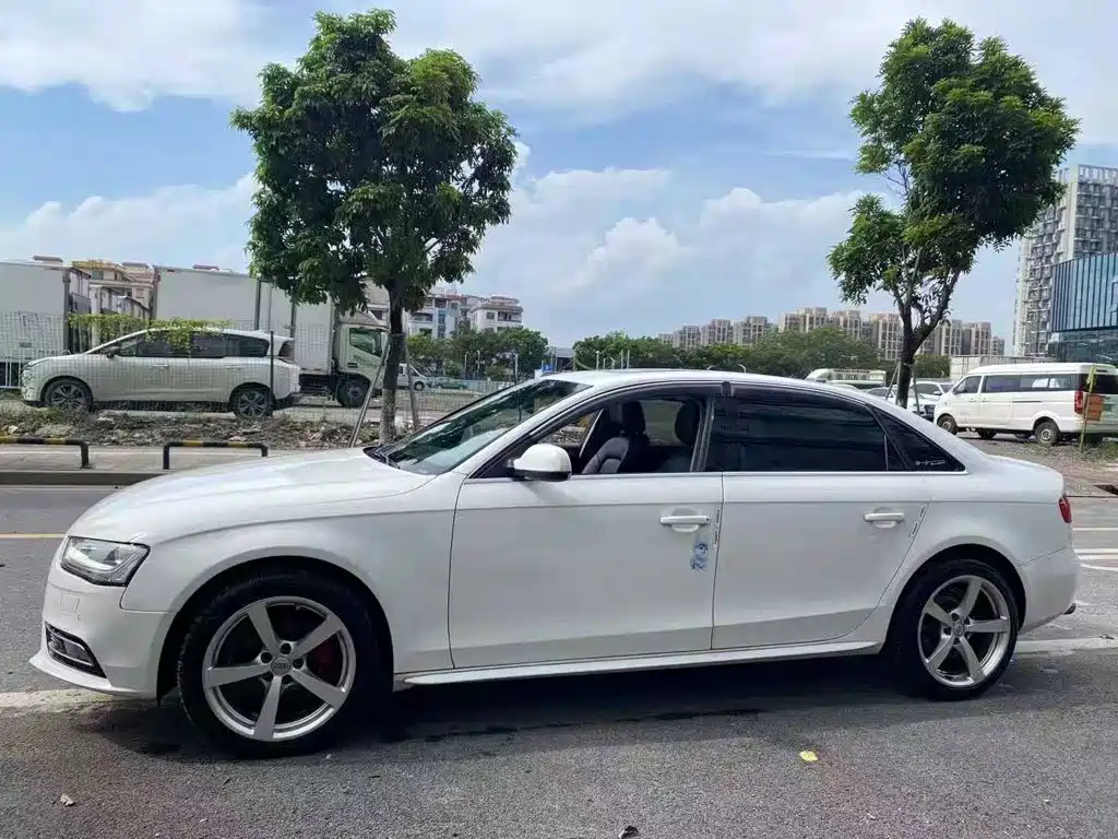 Audi A4L — миниатюра 2
