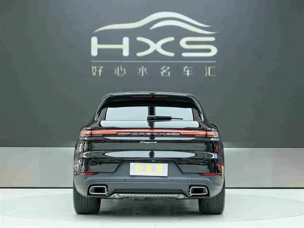 Porsche Cayenne — миниатюра 4