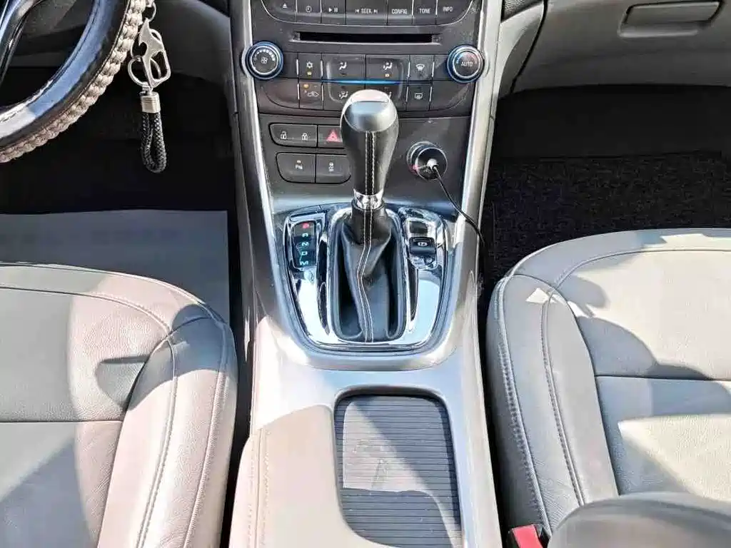 Chevrolet Malibu — миниатюра 24
