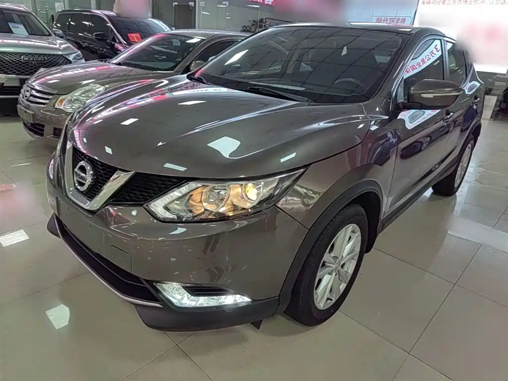 Купить Nissan Qashqai
