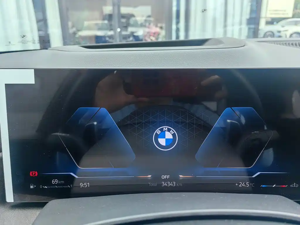 BMW X5 — миниатюра 11