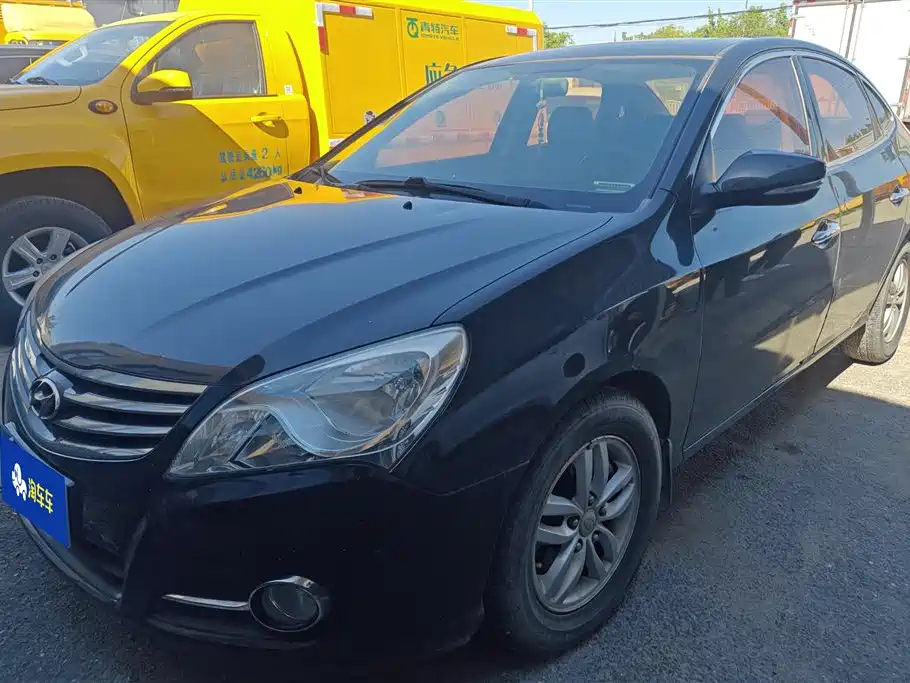 Hyundai Elantra 2012
