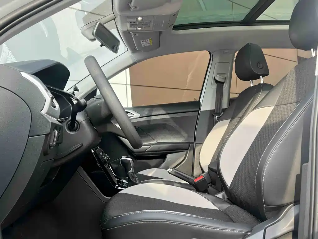 VOLKSWAGEN EXPLORING THE SHADOW