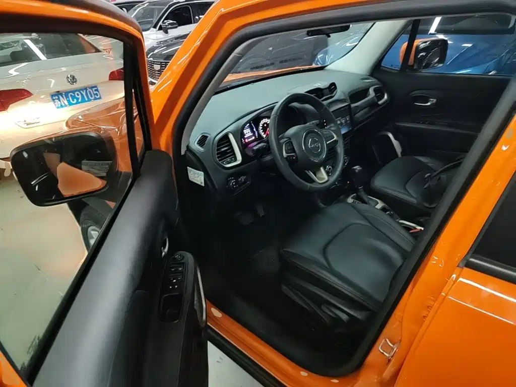 Jeep Renegade — миниатюра 16