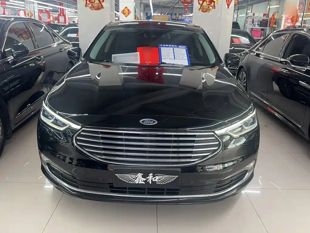 Ford Taurus — миниатюра 5