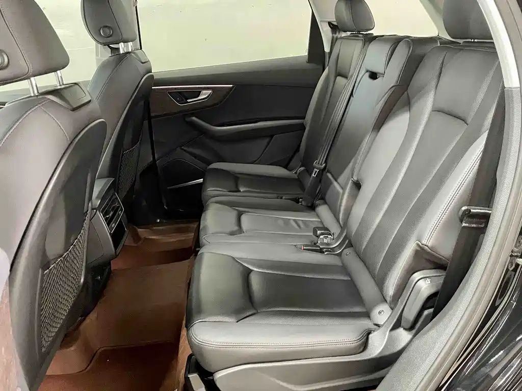 Audi Q7 2022 55 TFSI quattro S line Sport
