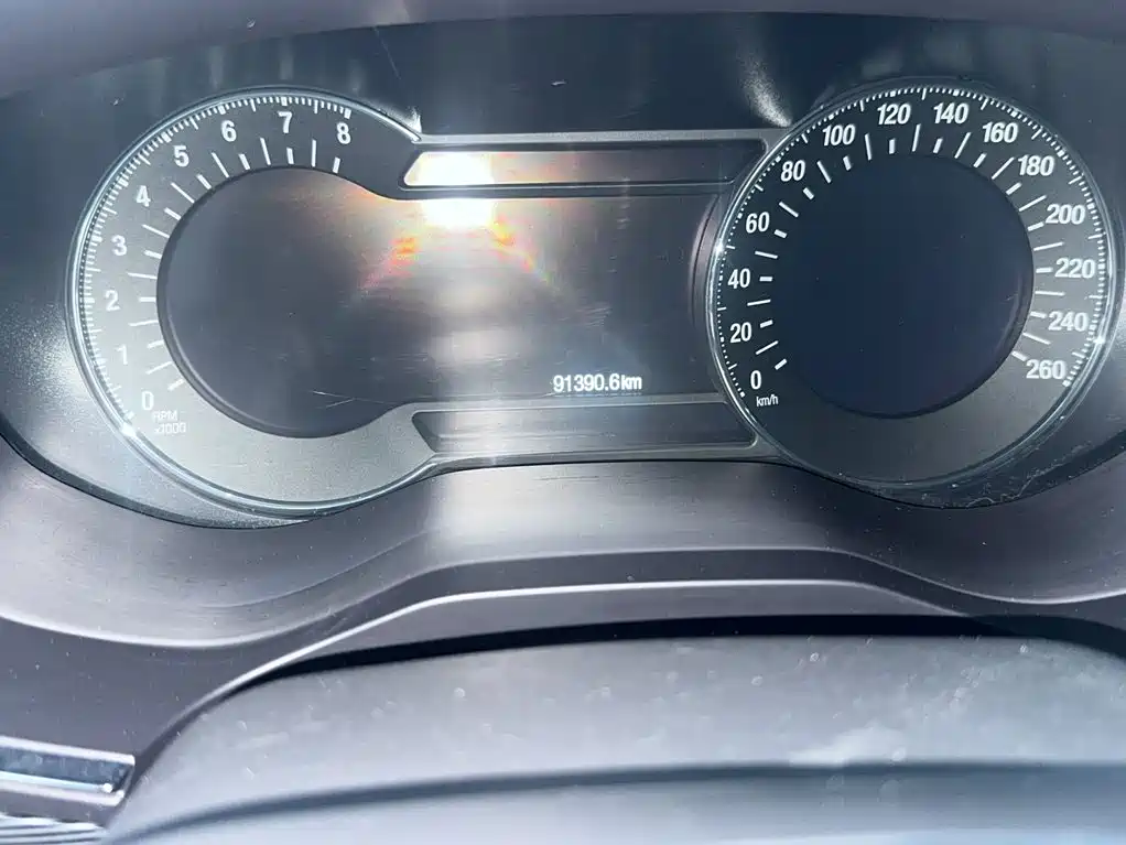 Ford Taurus — миниатюра 3