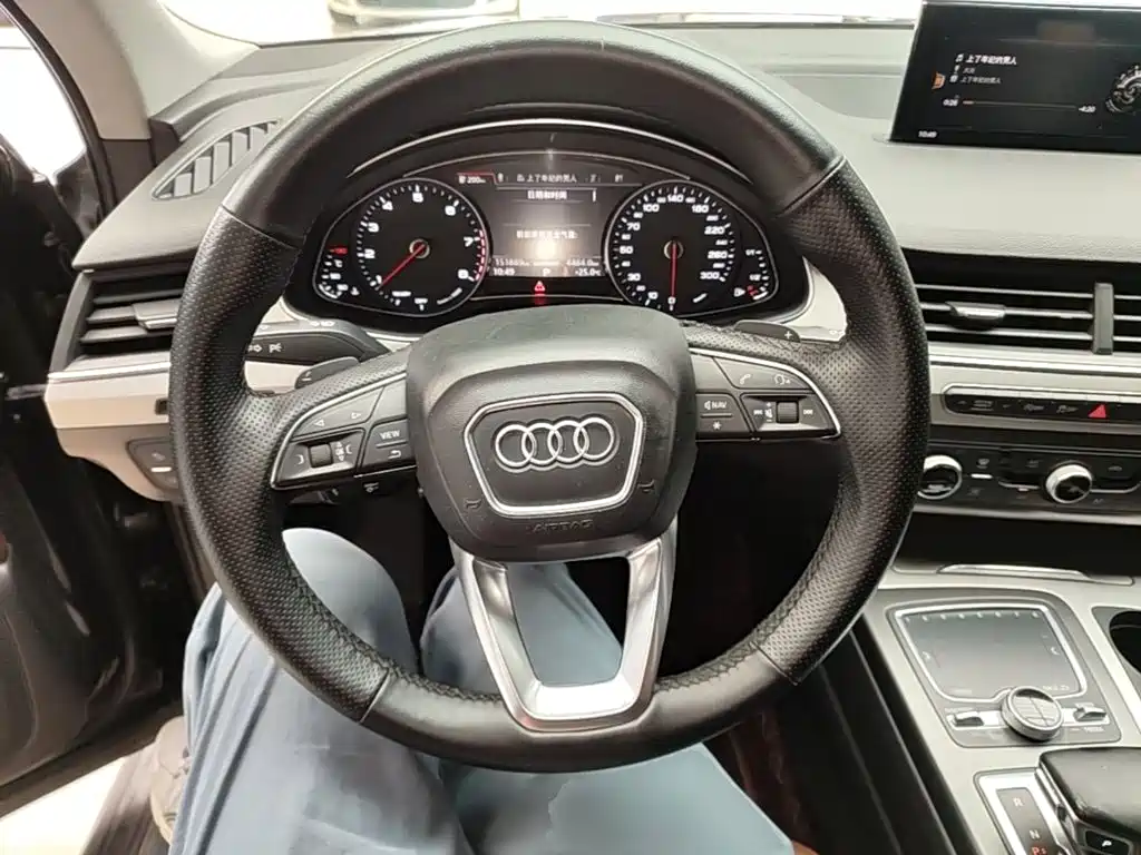 Audi Q7 — миниатюра 11
