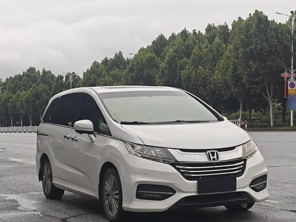 Honda Odyssey — миниатюра 4