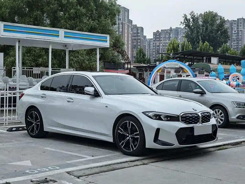BMW 3 Series — миниатюра 3