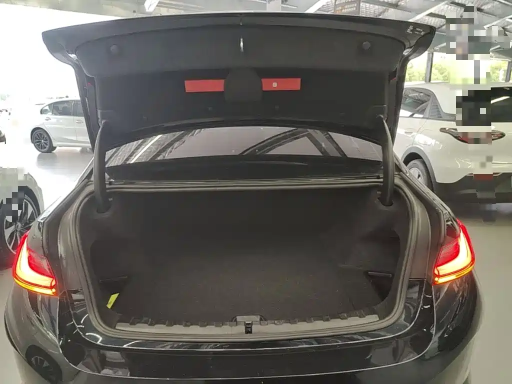 BMW i3 — миниатюра 19