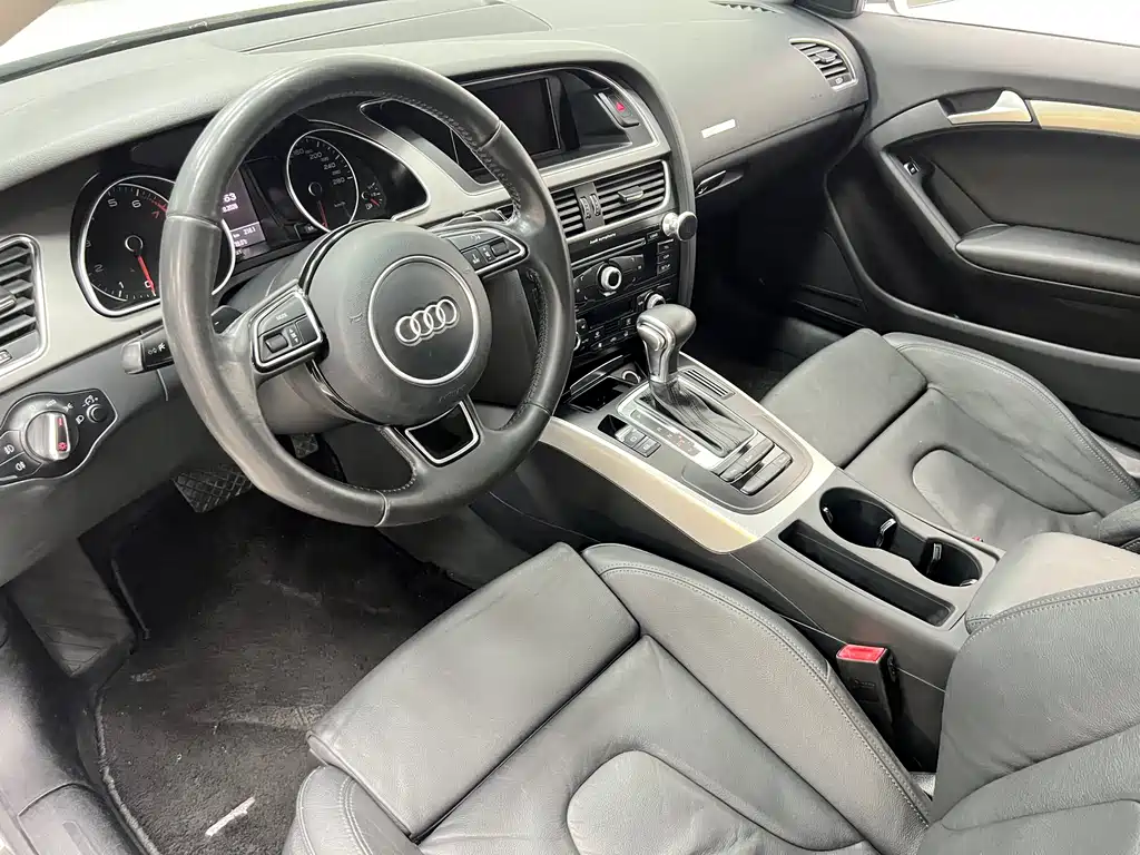 Audi A5 (Import) — миниатюра 8