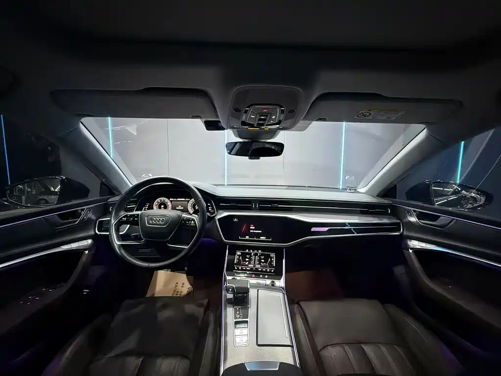 Audi A7L — миниатюра 9