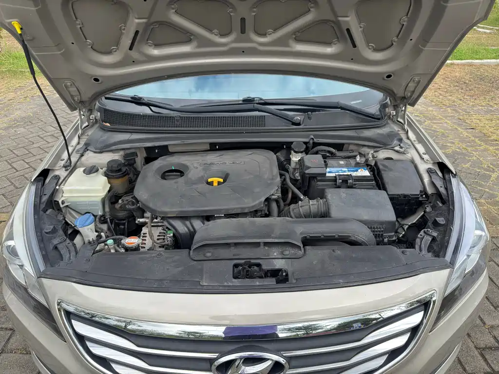 Hyundai Mistra — миниатюра 18
