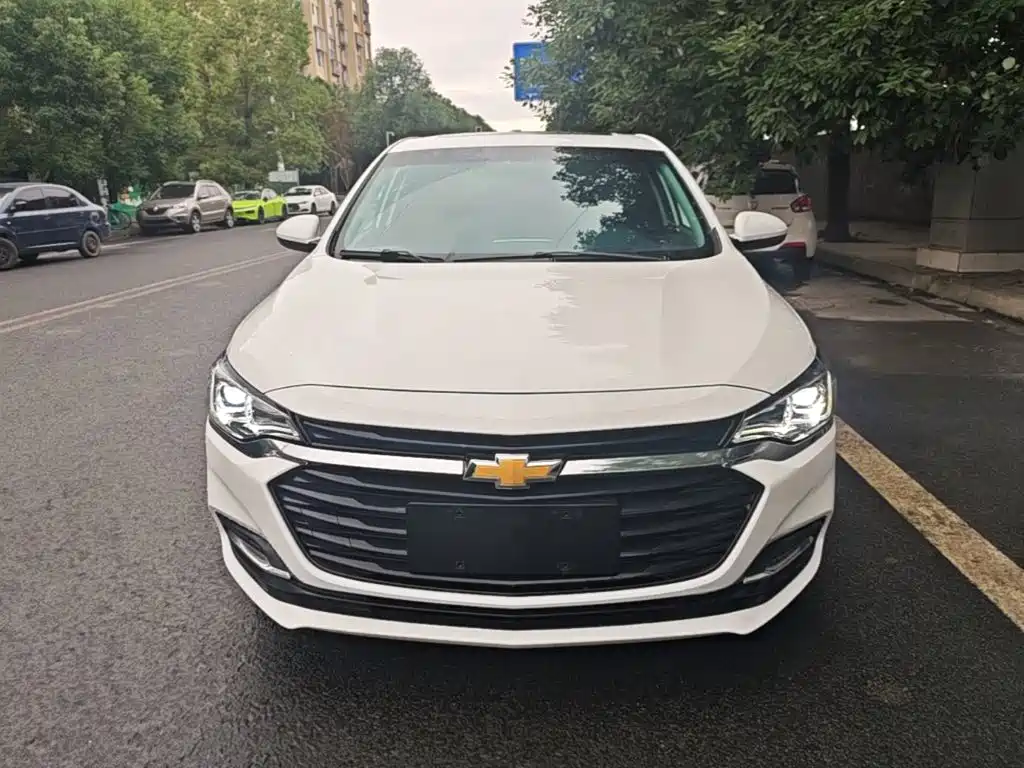 Chevrolet Monza — миниатюра 3