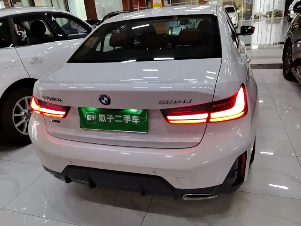 BMW 3 Series — миниатюра 6