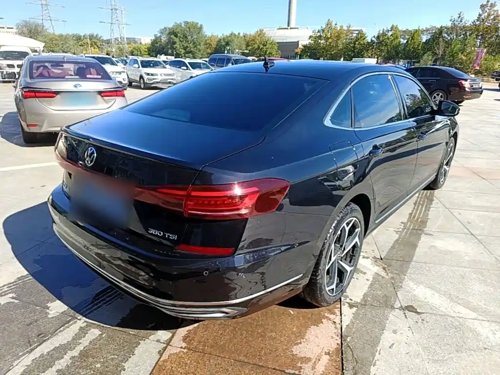 Volkswagen Passat — миниатюра 7