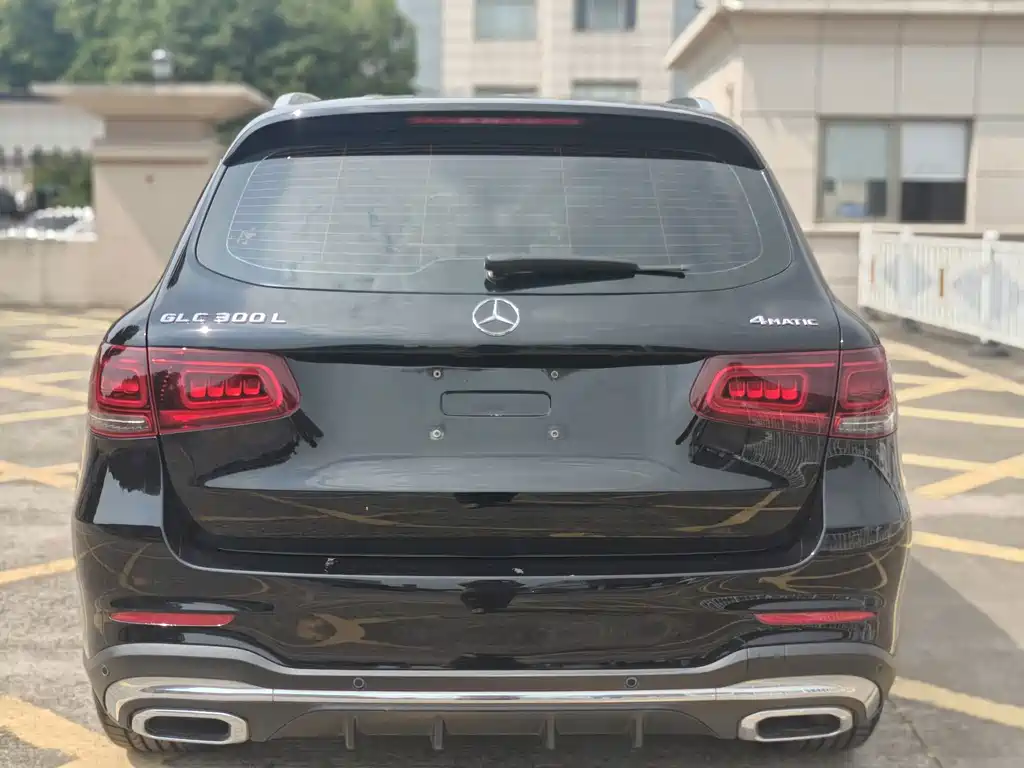 Mercedes-Benz GLC — миниатюра 12