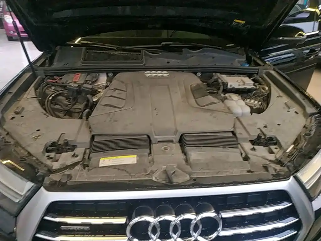 Audi Q7 — миниатюра 20