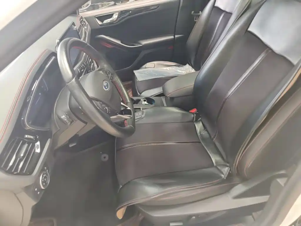 Ford Focus — миниатюра 15