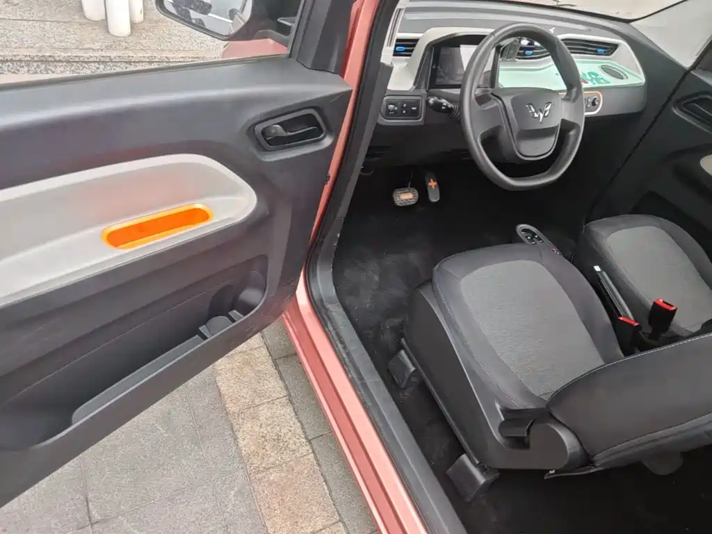 Wuling MINIEV — миниатюра 16