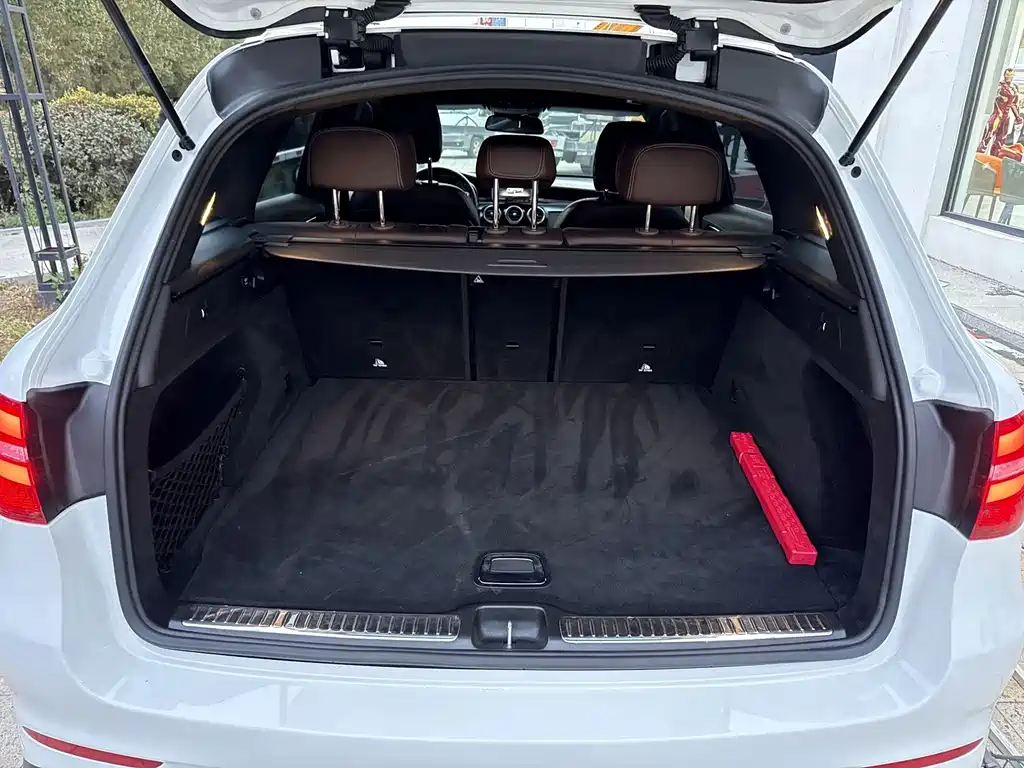 Mercedes-Benz GLC — миниатюра 11