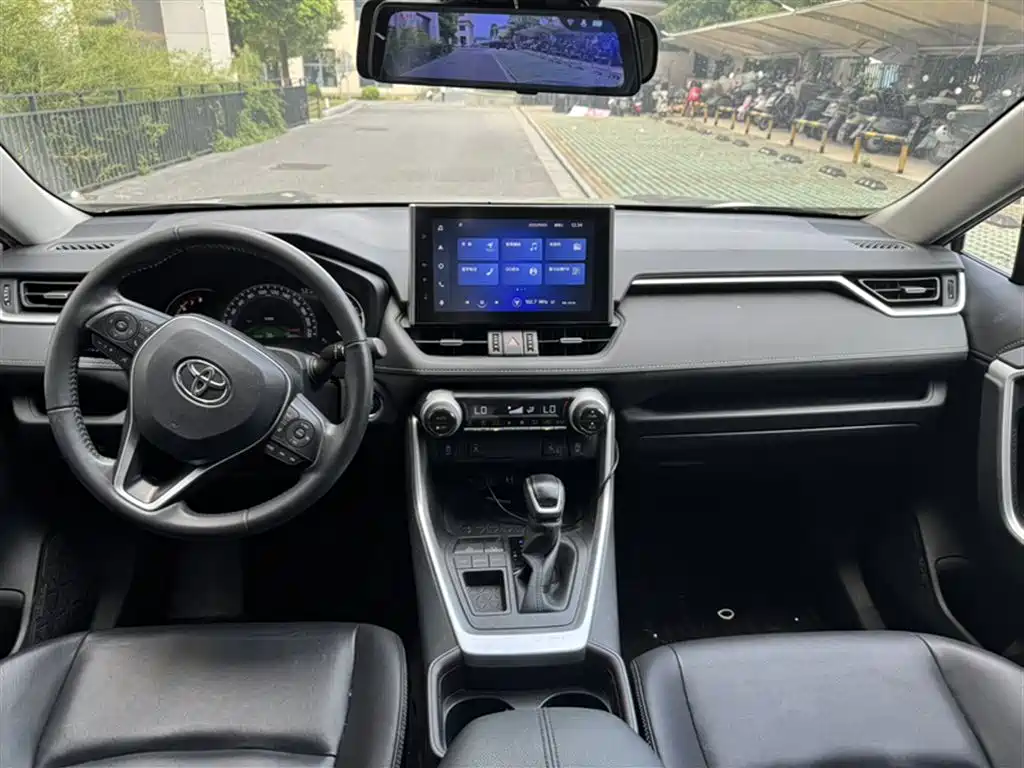 TOYOTA RAV4 RONGFANG