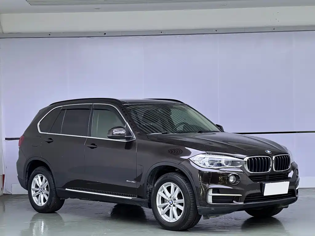 BMW X5 (Import) — миниатюра 3