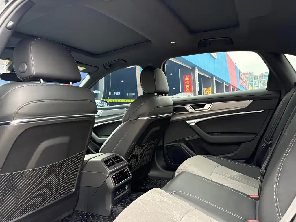 Audi A6L — миниатюра 15