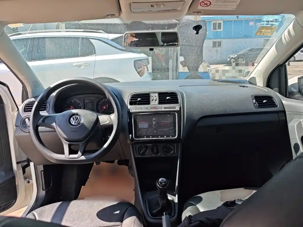 Volkswagen Polo — миниатюра 10